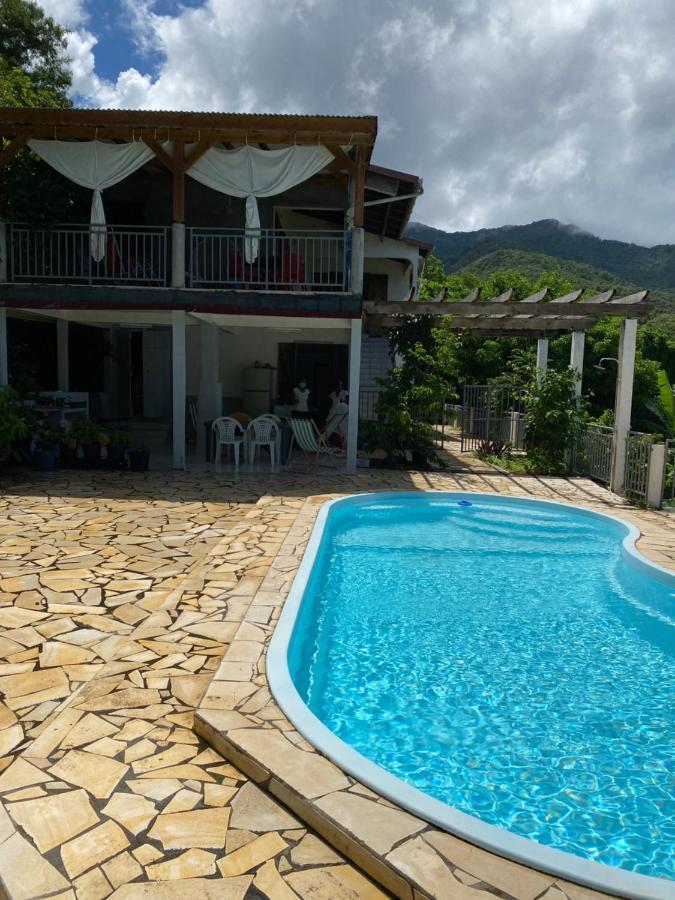 Bas De Villa Courbaril Bouillante Exterior photo